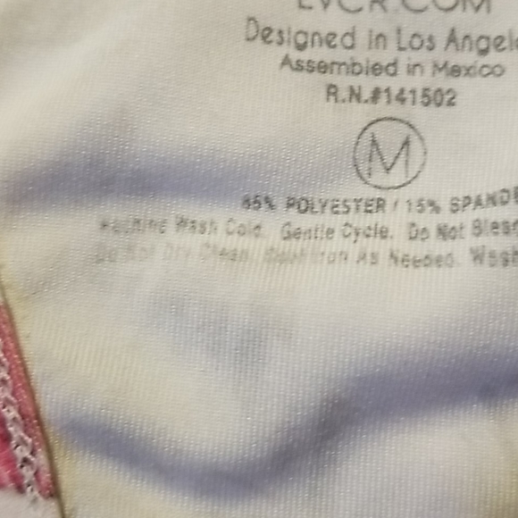 Evolution and Creation racer back top floral crop - Picture 6 of 8